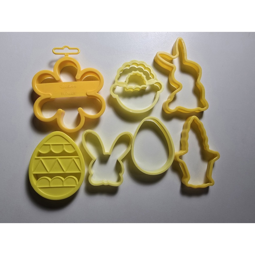 Easter‎ Spring Cookie Cutters Lot of 7 Plastic Wilton